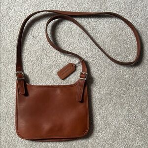 Vintage Coach small hippie Brown Leather flap Crossbody Bag